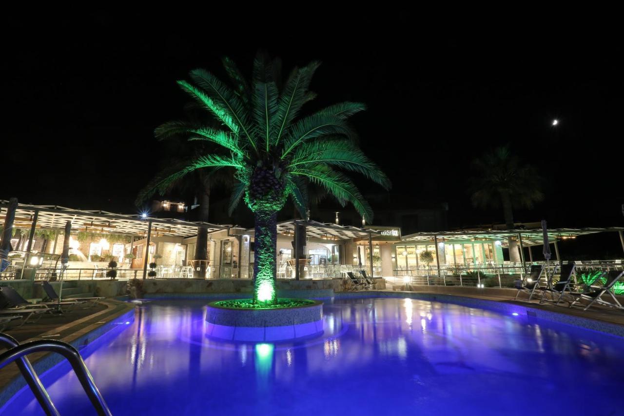 Anna Maria Paradise Pefkochori Exterior photo