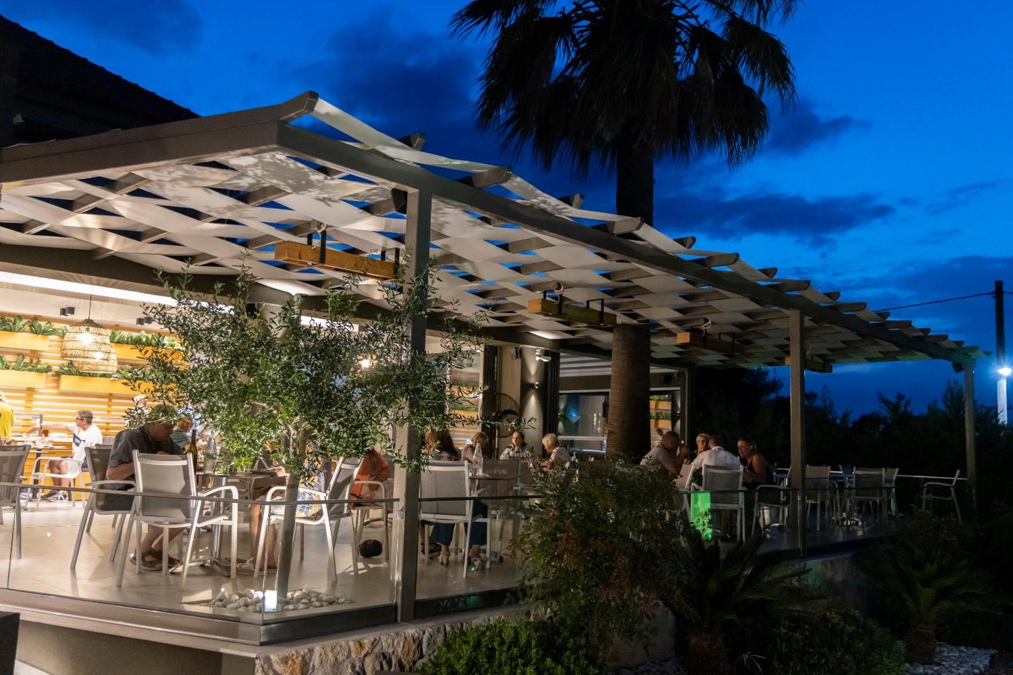 Anna Maria Paradise Pefkochori Exterior photo