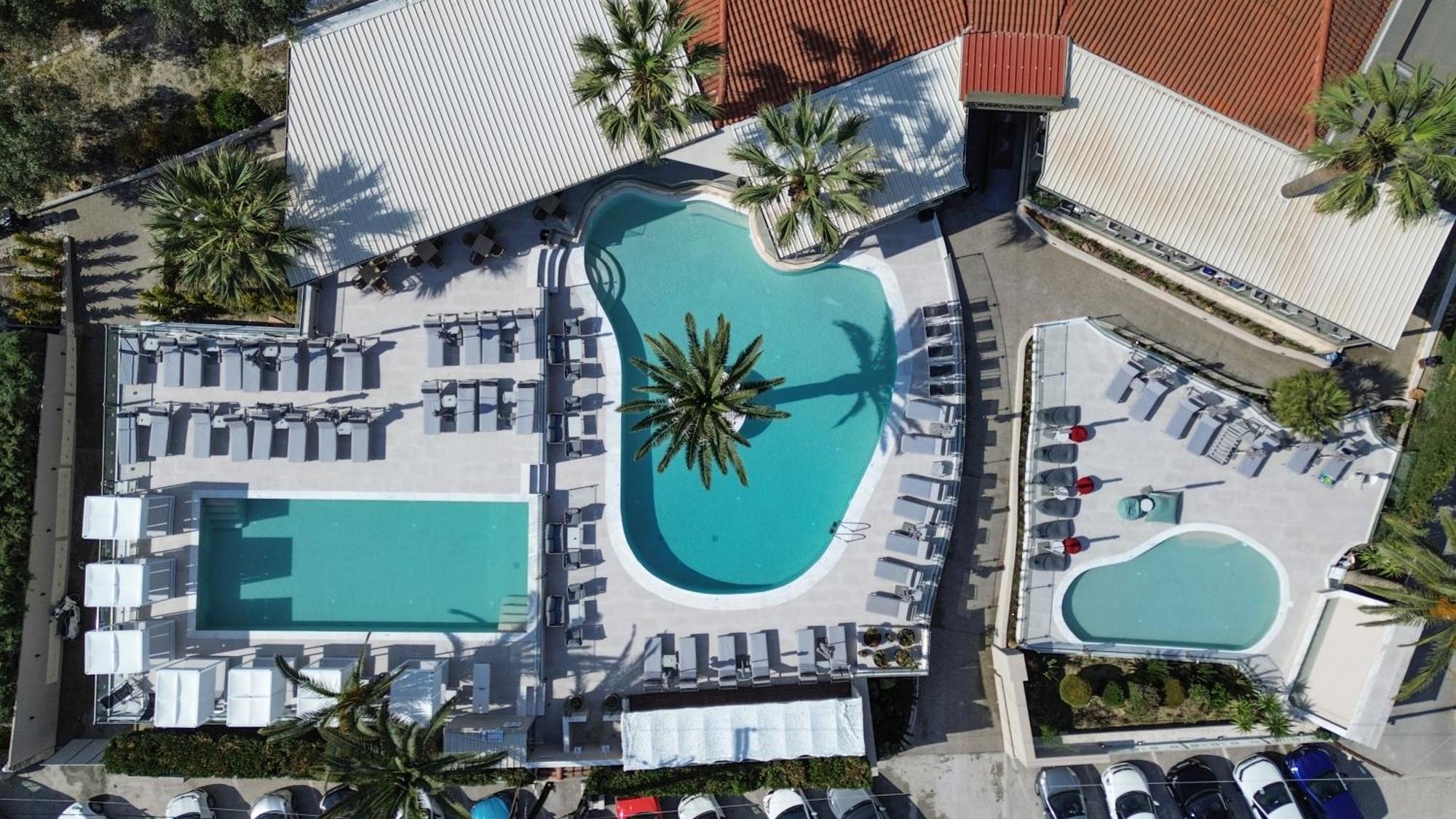 Anna Maria Paradise Pefkochori Exterior photo